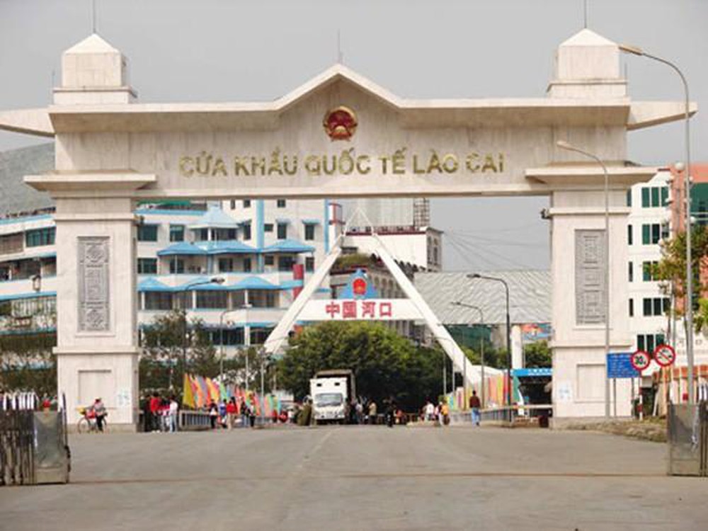 Tình hình giao nhận hàng hóa tại một số cửa khẩu biên giới đất liền Việt Nam - Trung Quốc ngày 4/3/2020