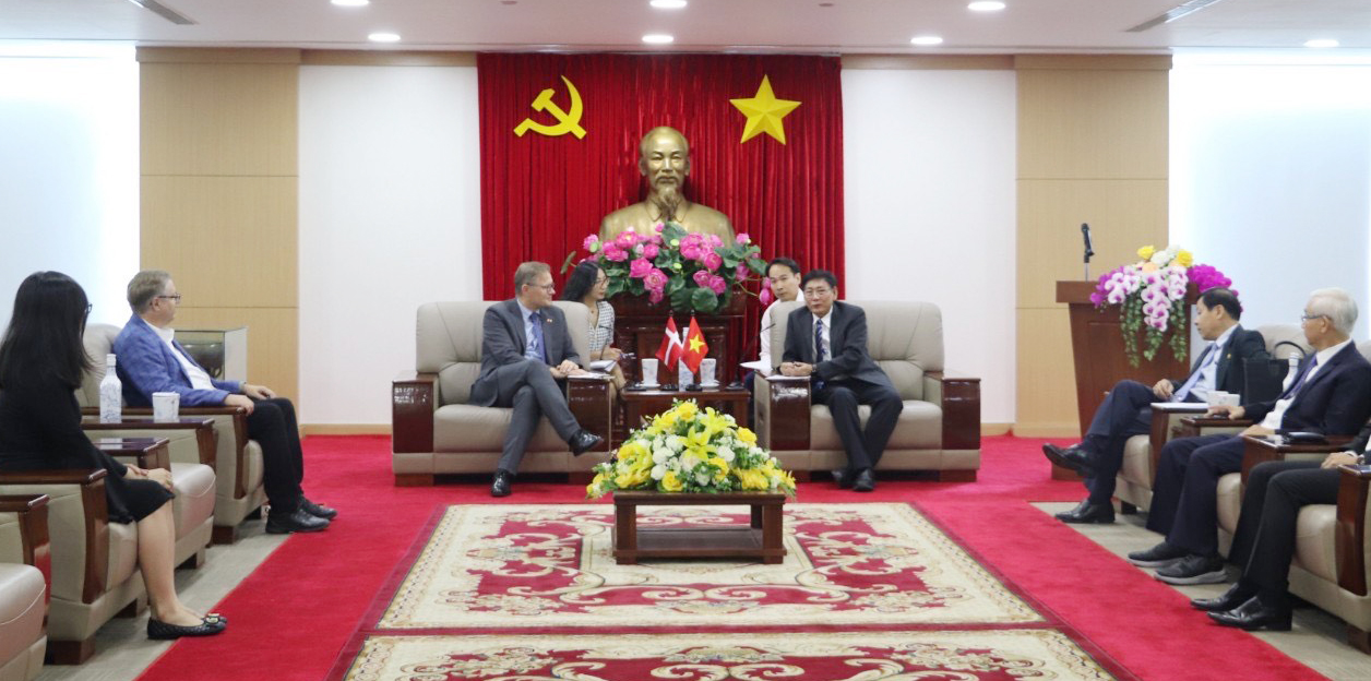 Lãnh đạo tỉnh Bình Dương tiếp Đại sứ Đặc mệnh toàn quyền Đan Mạch tại Việt Nam