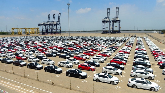 Thống kê tình hình nhập khẩu ô tô nguyên chiếc các loại và linh kiện & phụ tùng ô tô trong tháng 4 năm 2019