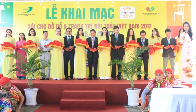 Khai mạc Hội chợ Đồ Gỗ và Trang Trí Nội Thất Việt Nam - VIFA HOME 2017