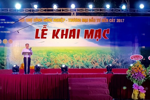 Khai mạc Chương trình hàng Việt về khu – cụm công nghiệp, Hội chợ Công Nông nghiệp – Thương mại Đầu tư Bến Cát 2017