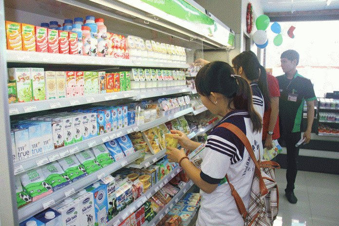 Sở Công Thương: Thẩm định cơ sở đủ điều kiện an toàn thực phẩm tại Cửa hàng Family-mart Làng Đại Học