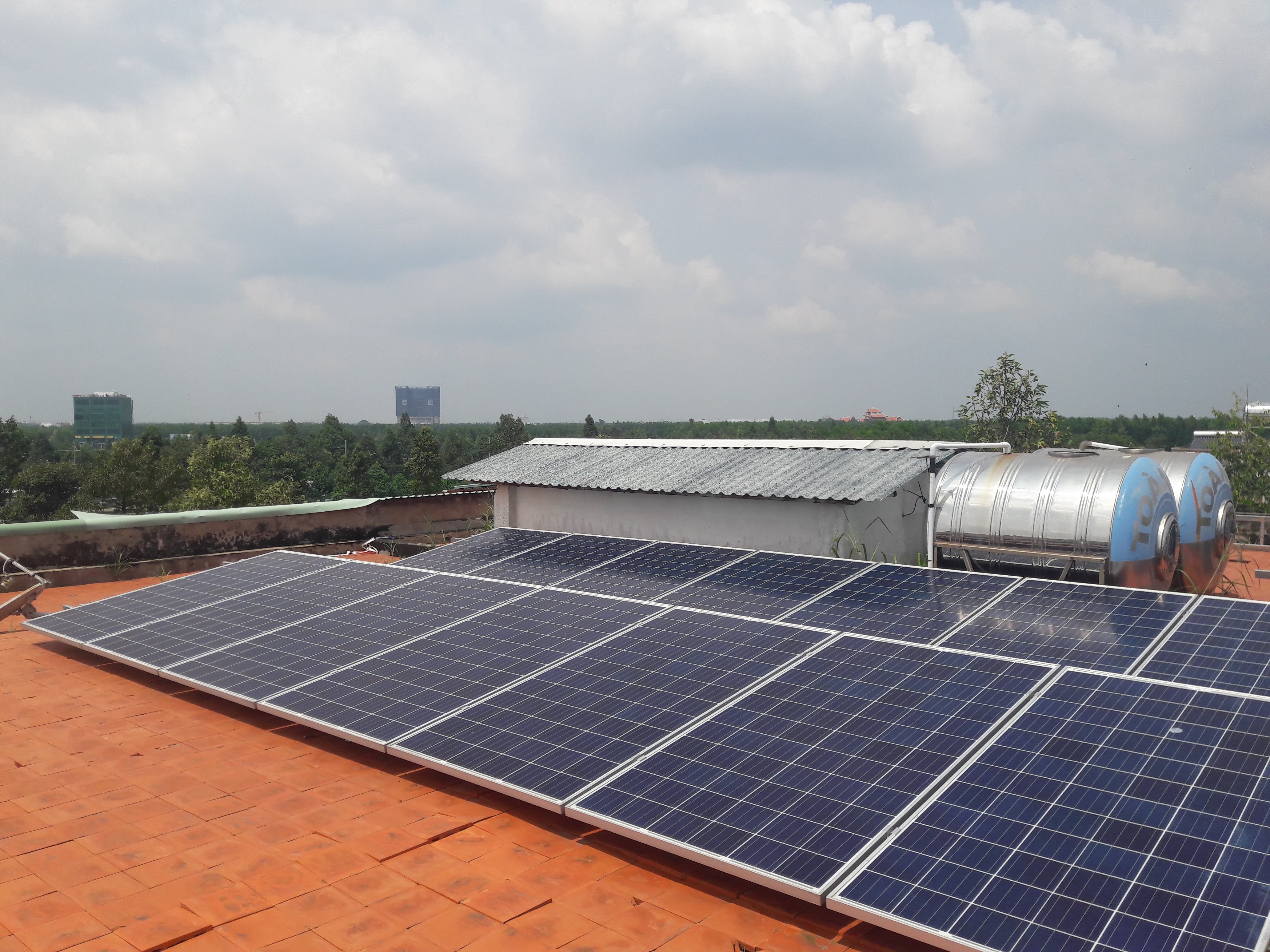 Hướng dẫn mới về phát triển điện mặt trời mái nhà