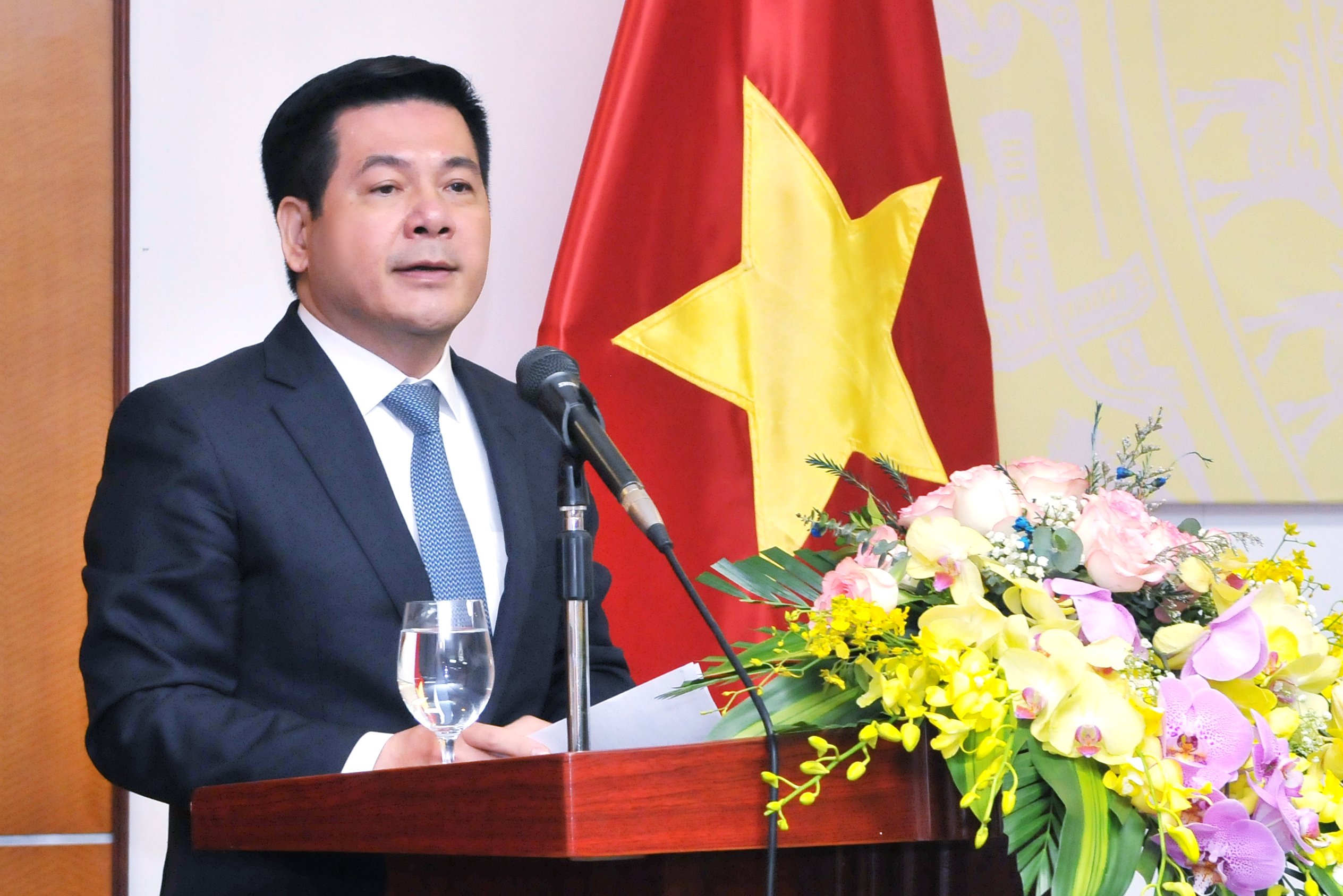 Bộ trưởng Nguyễn Hồng Diên gửi thư chúc mừng nhân dịp 70 năm Ngày Truyền thống của ngành Công Thương Việt Nam